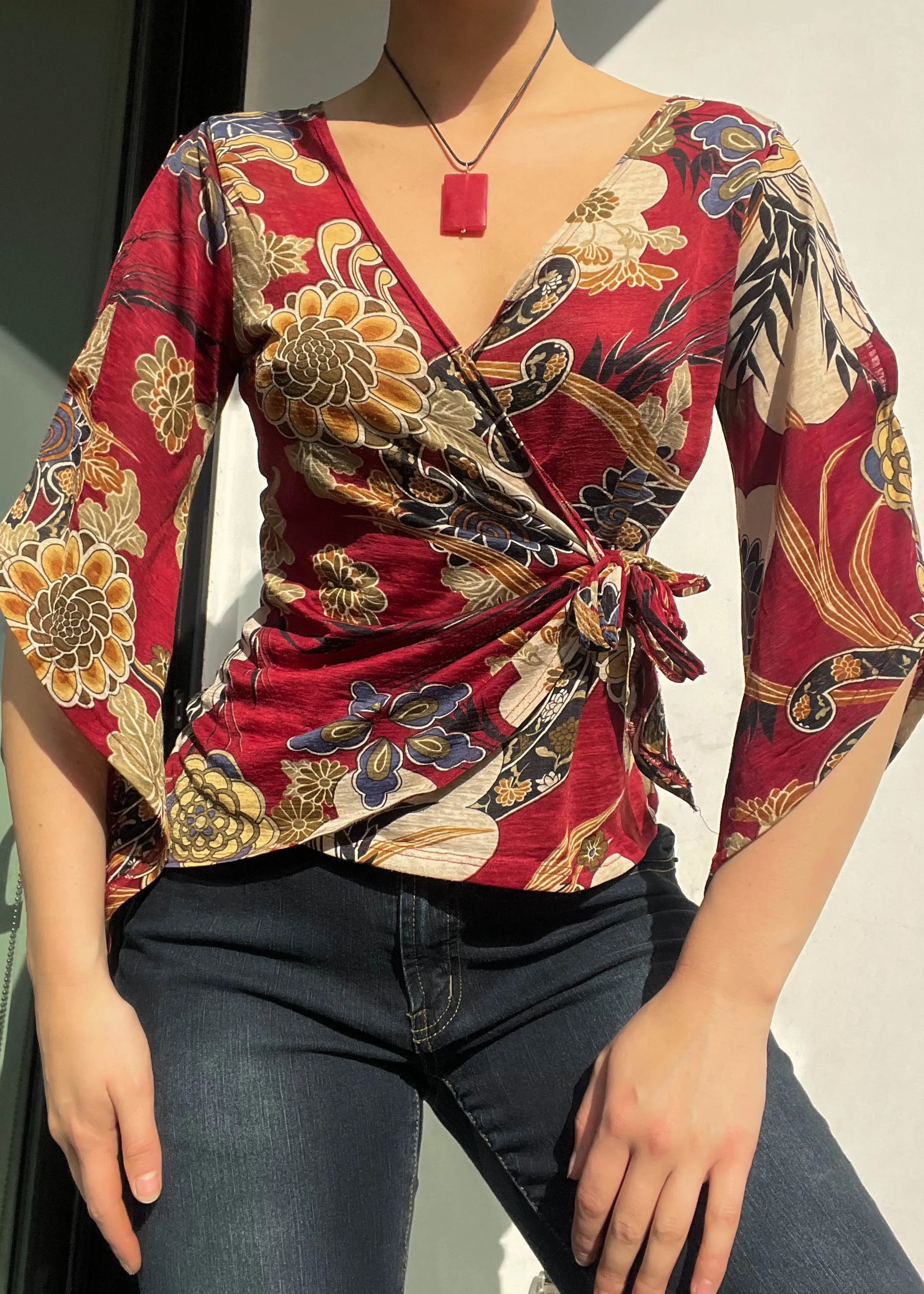 90's Printed Cutout Bell Sleeve (S-M)
