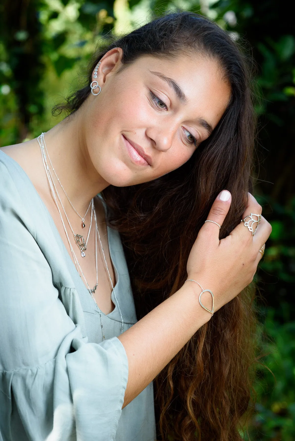 Silver Pipe chain with L Hammered Drop pendant
